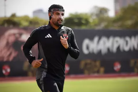 "سيتم تكريمه".. الأهلي يعلن عدم تفعيل بند شراء يحيى عطية الله